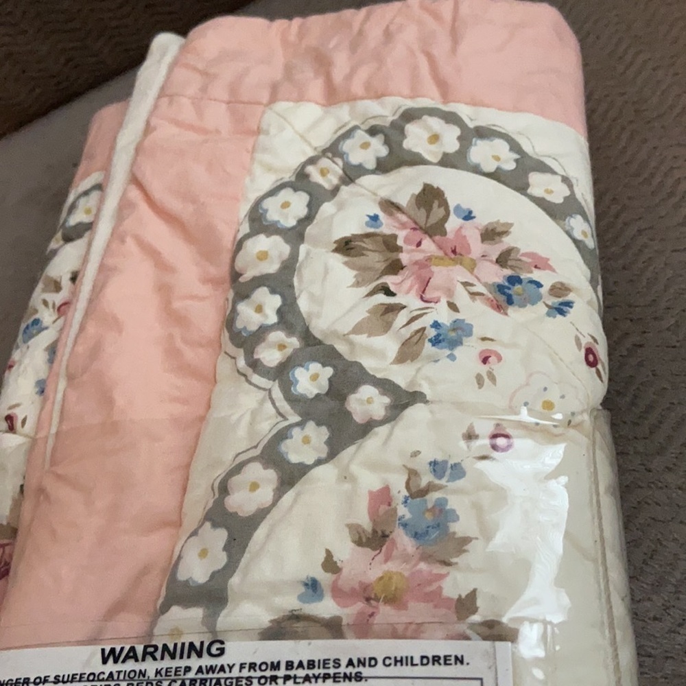 Linensource Square Decorator Pillow Sham Diamond Rose New